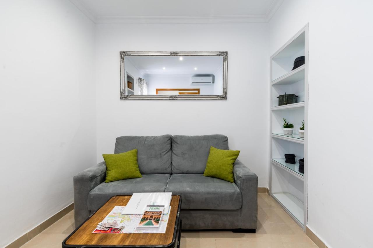 Holi-Rent Salado Lägenhet Sevilla Exteriör bild